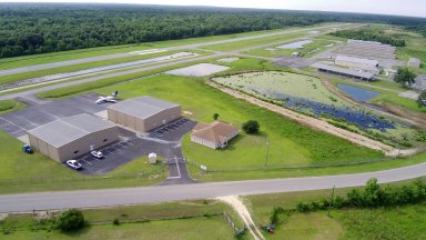 All hangars and FBO lookling SE